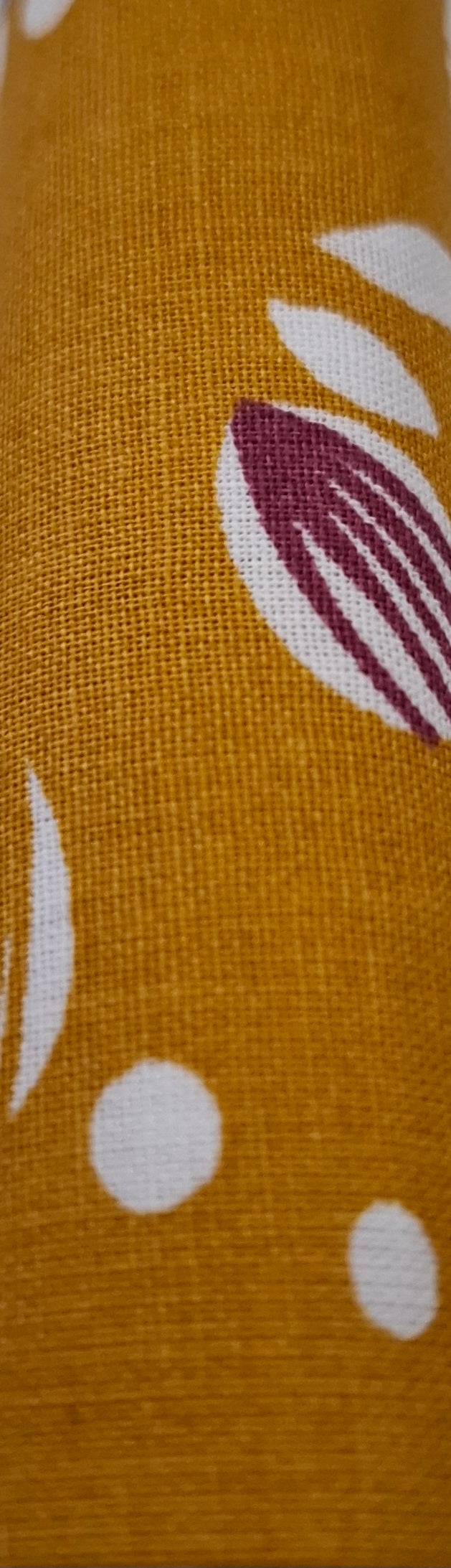 Tessuto arancione fantasia colorata