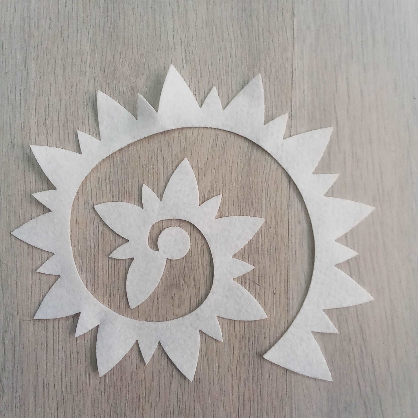 Fustellati pannolenci, fiori, F008 - angels style shop hobbistica e materiali creativi