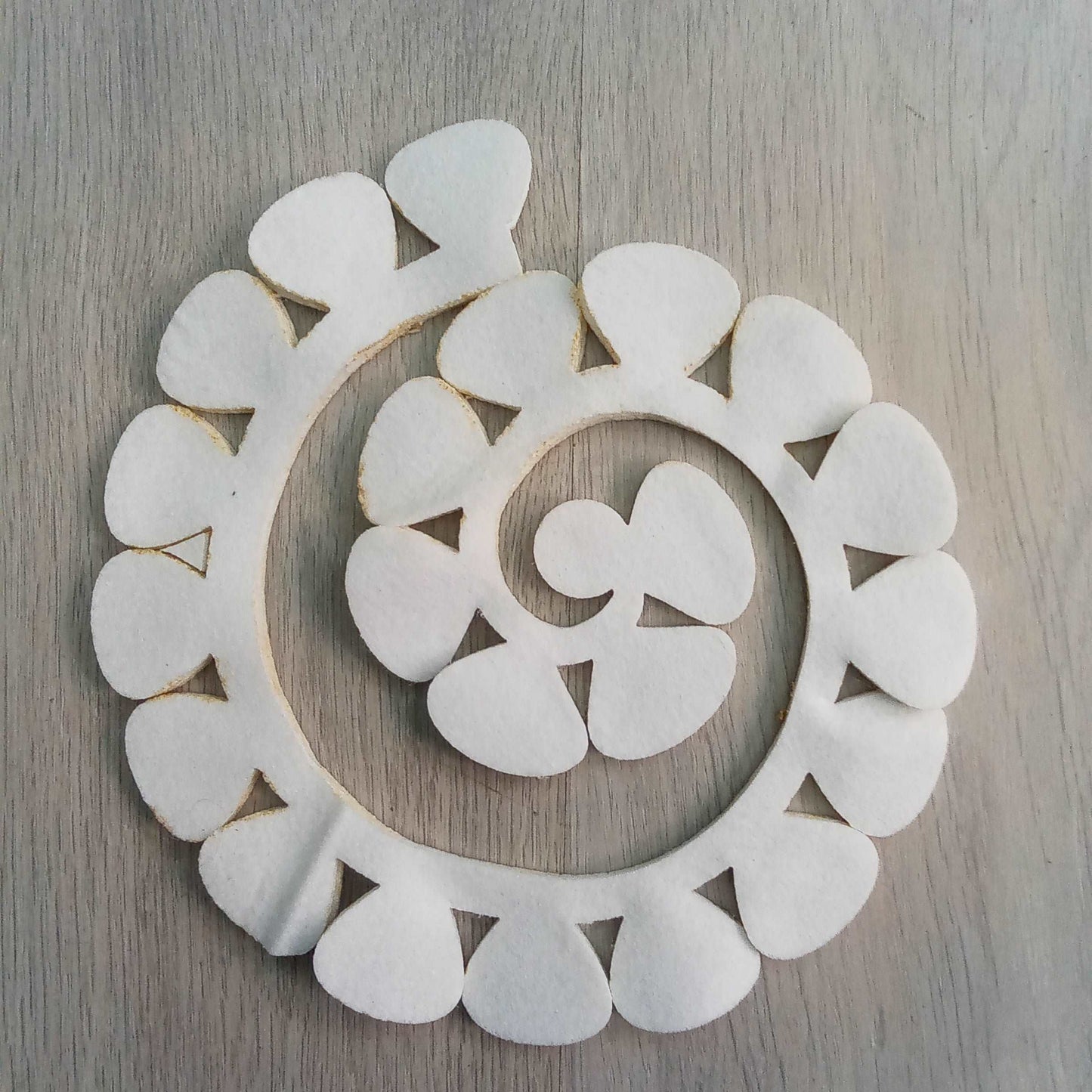 Fustellati pannolenci, fiori, F008 - angels style shop hobbistica e materiali creativi