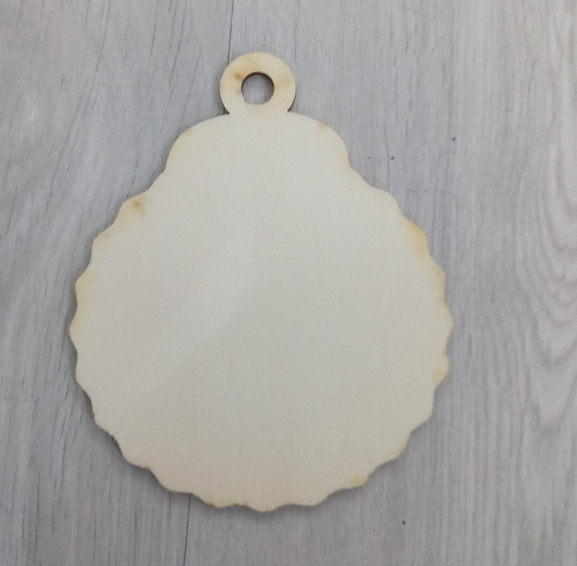 Sfera ondulata in legno - idee per creare - angels style shop hobbistica e materiali creativi