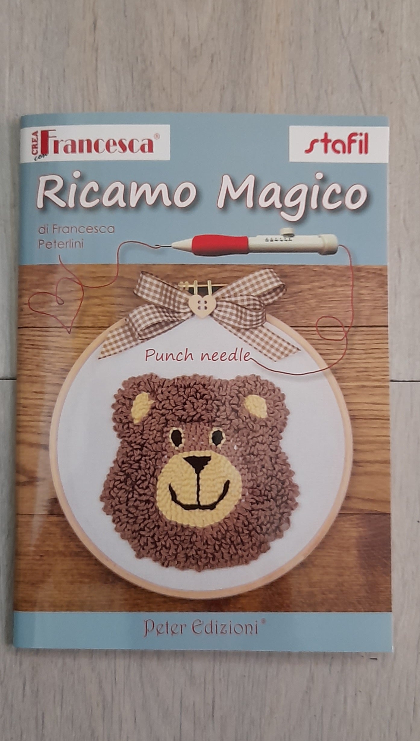 Libro crea con Francesca ricamo magico punch needle - libro